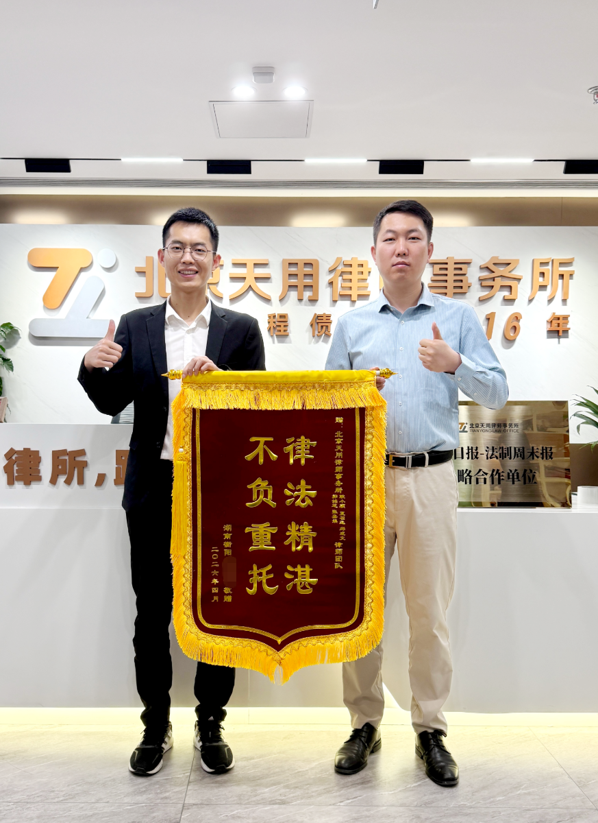 工程干完五六年，工程用了，审计报告也出了——可尾款呢？压着不给；保证金呢？也扣着不放。
